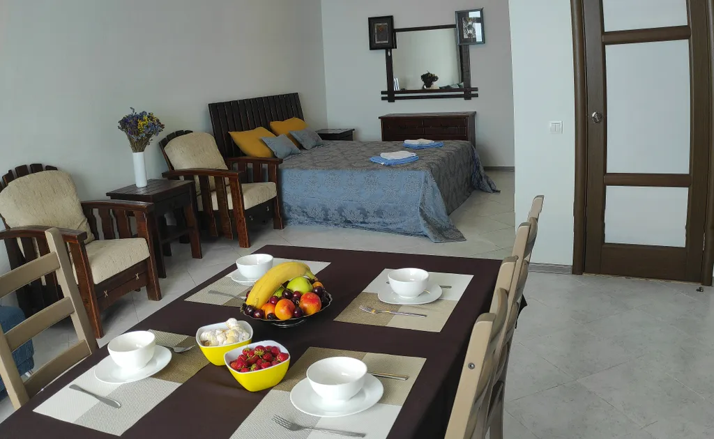 Квартира Апартаменты с видом на море на берегу — аренда посуточно в Отрадное