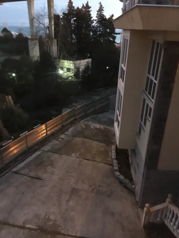 Дом на берегу моря