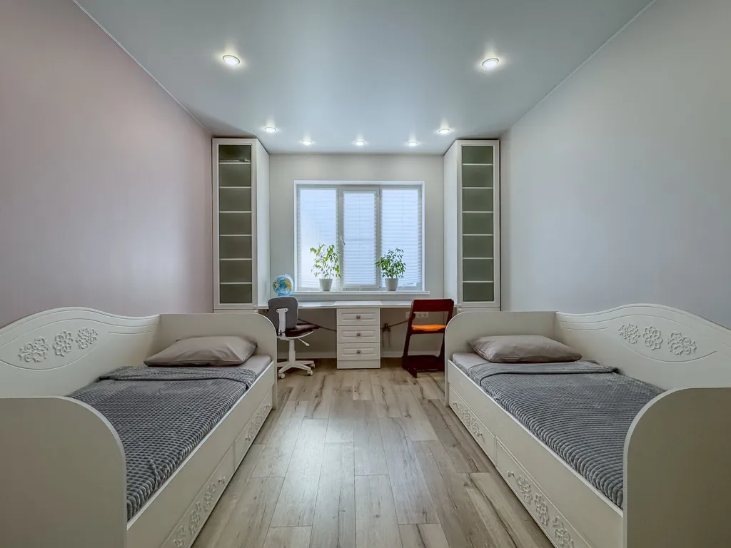 Квартира в центре - удобные кровати и рабочие зоны