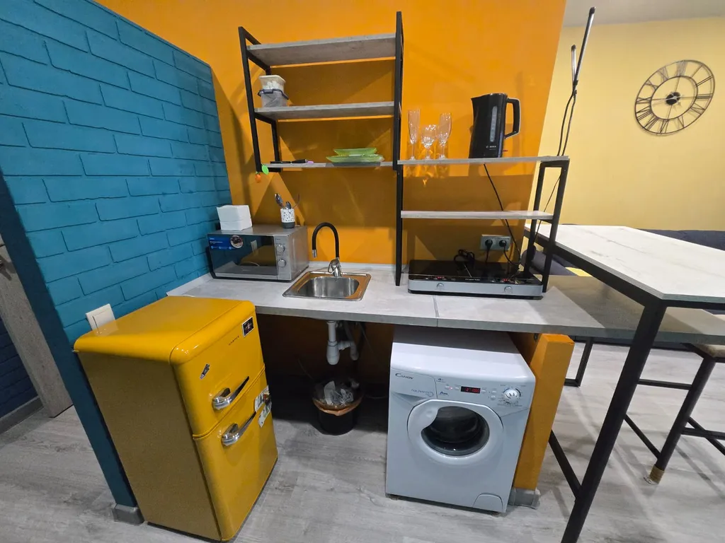 Стильная студия для краткосрочного проживания