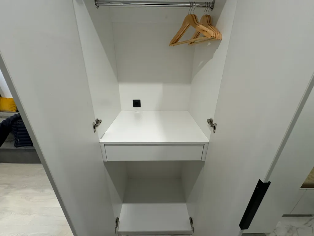 Апартаменты-студия в центре города в новом дoме бизнec-клаcса