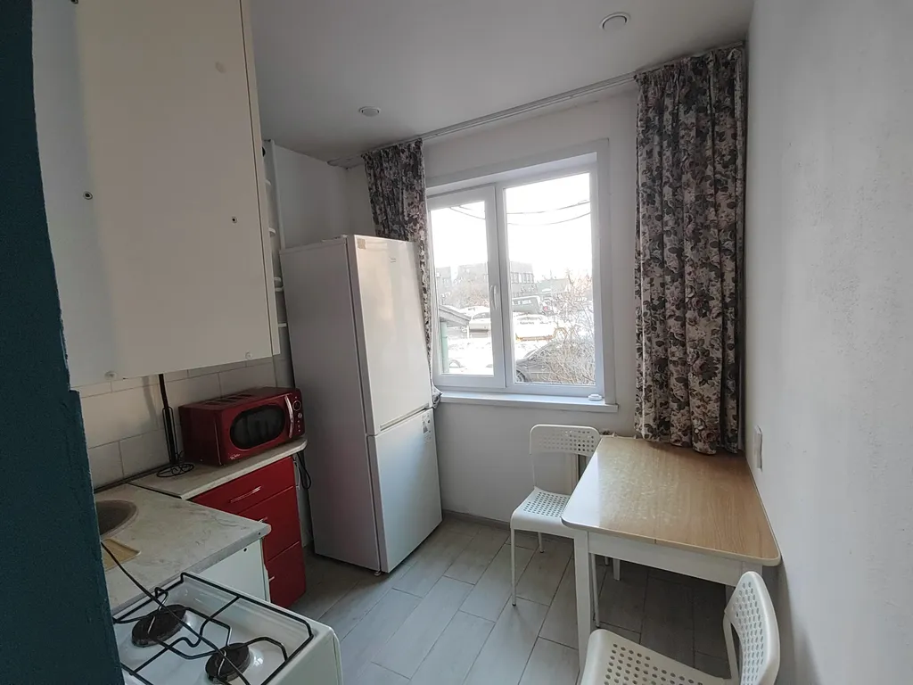 Квартира в 5 минутах езды до ТЦ Галактика