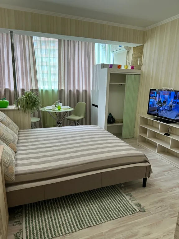 Квартира Уютная новая студия повышенной комфортности на въезде в город — аренда посуточно в Ставрополь