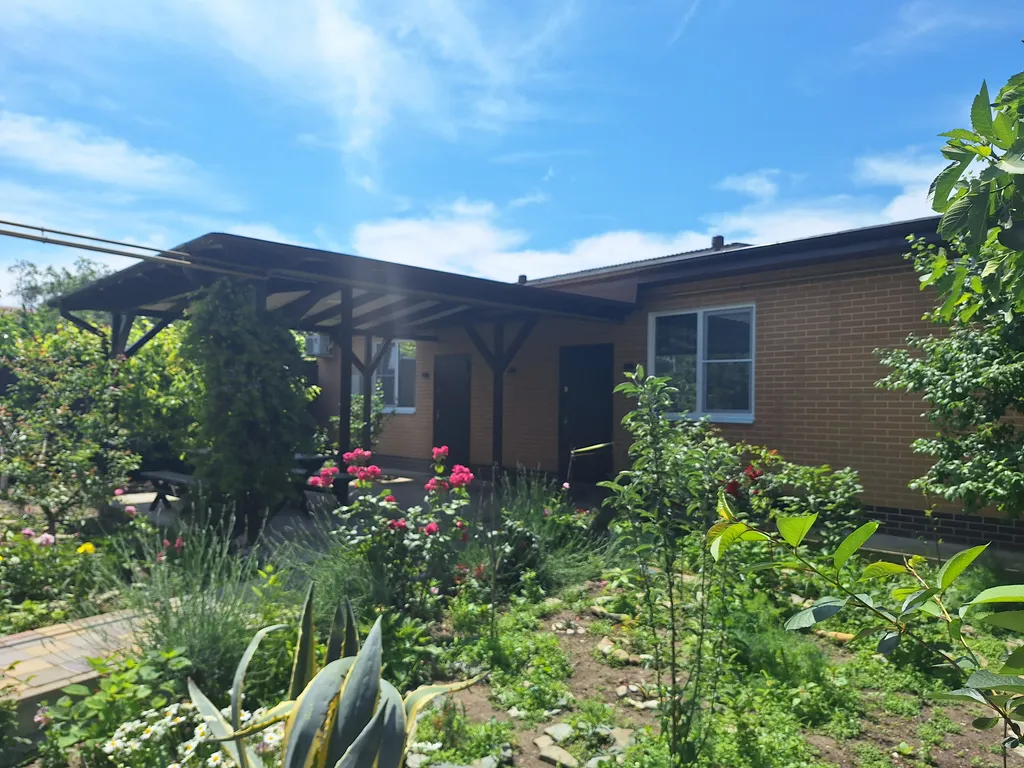 Квартира Квартира Студия Премиум Люкс со своим двором в центре города Геленджика — Геленджик