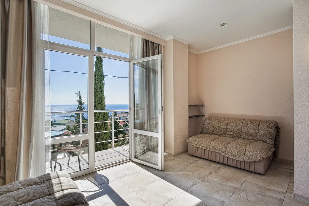 Видовая Студия с балконом в Мисхоре