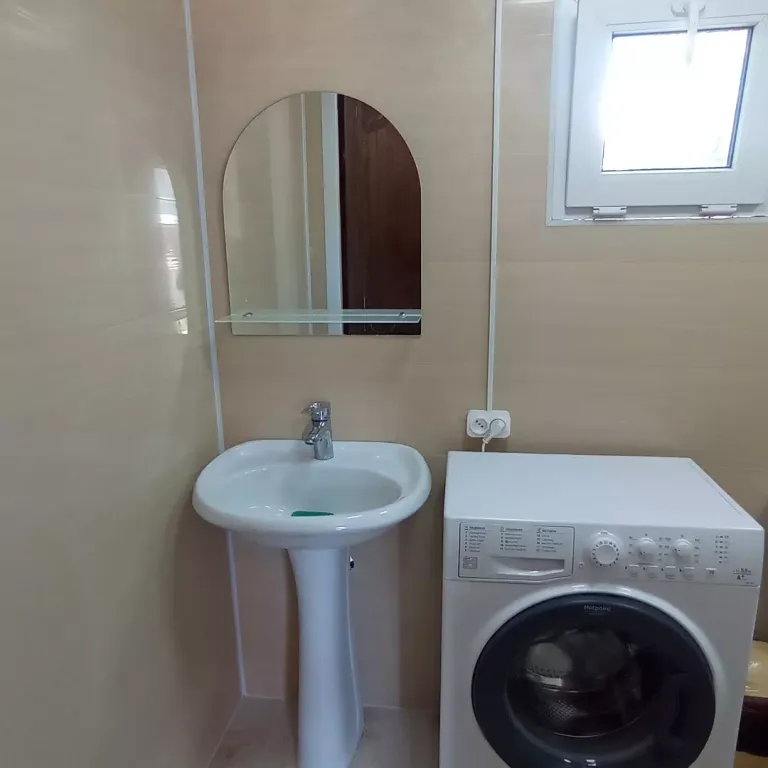 Домик для семьи