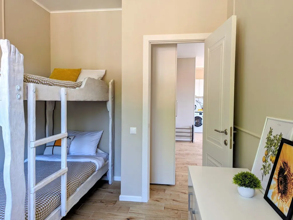 Роскошный евротрёхкомнатный апартамент с панорамным видом