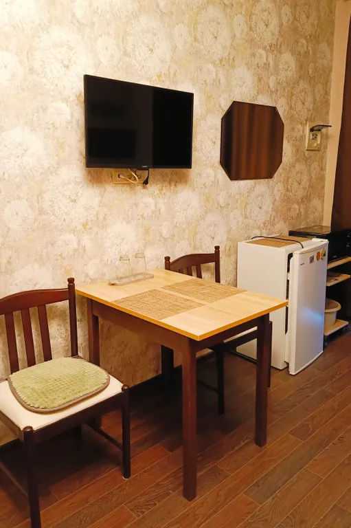 Уютная номер-студия с собственной кухней и всеми удобствами на двоих