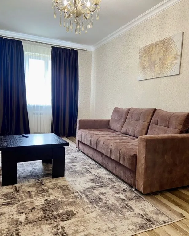 Новая двухкомнатная уютная квартира