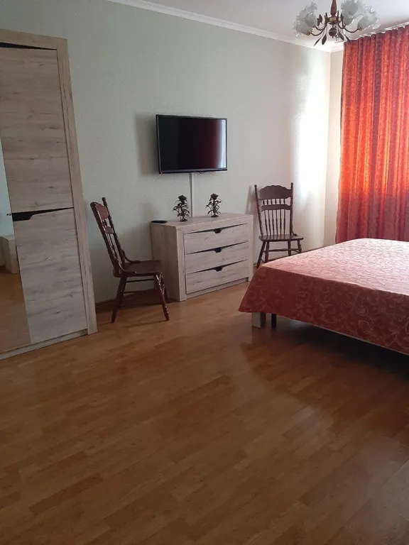 Просторная квартира в центре города недалеко от моря