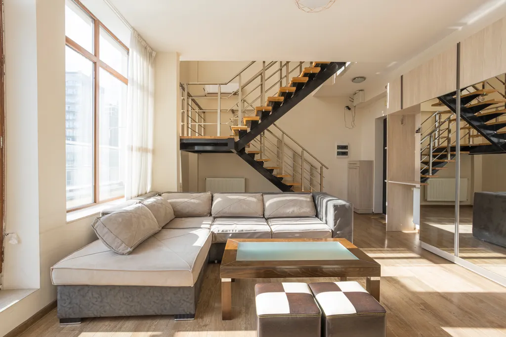 Двухъярусный пентхаус с террасой в охраняемом комплексе М-квадрат