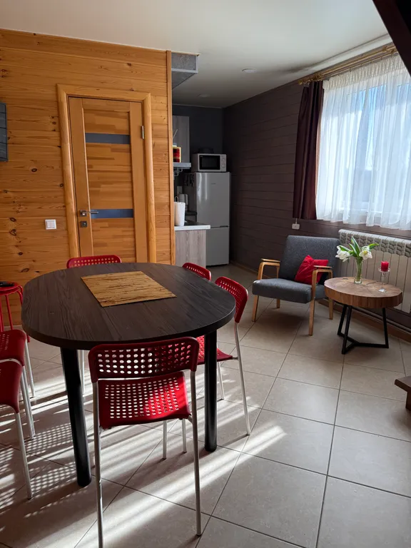 4-комнатный Дом