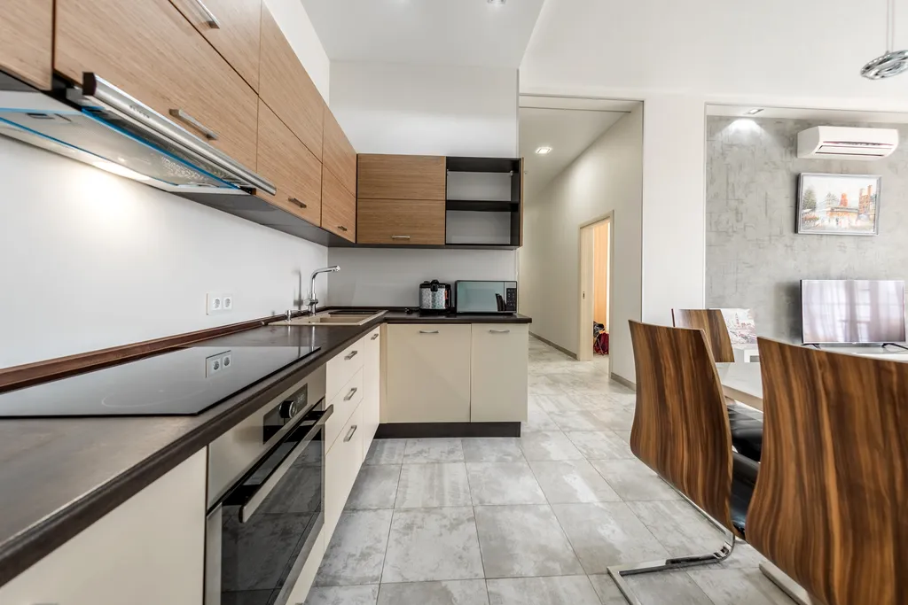 Роскошный пентхаус с панорамным видом на море.