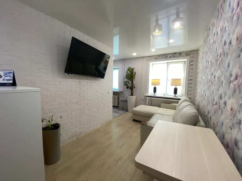 Уютная квартира в спальном районе около парка Гагарина