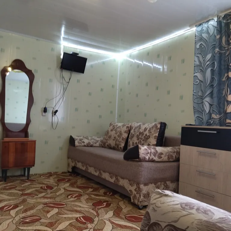 4-5х мест номер кондиционер, санузел700метров  до пляжа