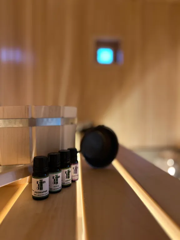 Дом у скалы