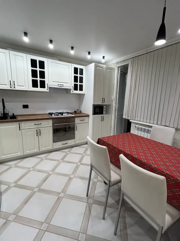 Уютная новая квартира в центральном районе