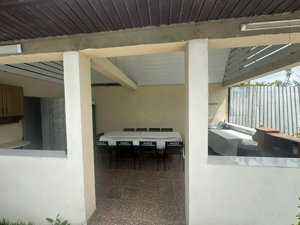 Дом с баней и бассейном!!!