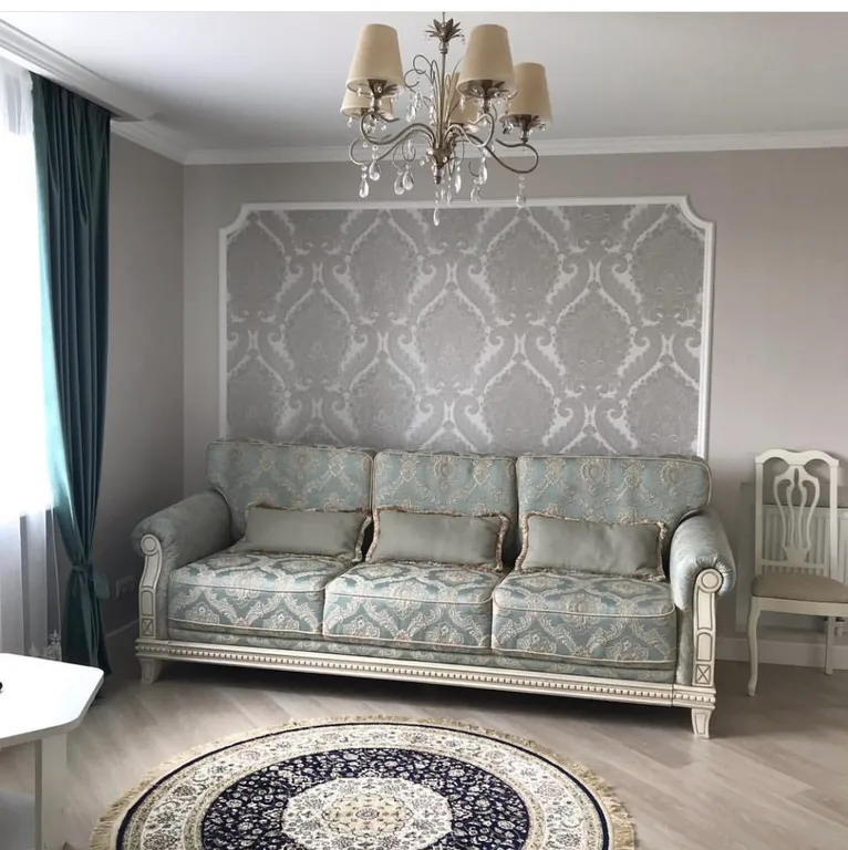 Двухкомнатная квартира с дизайнерским евроремонтом в классическом стиле