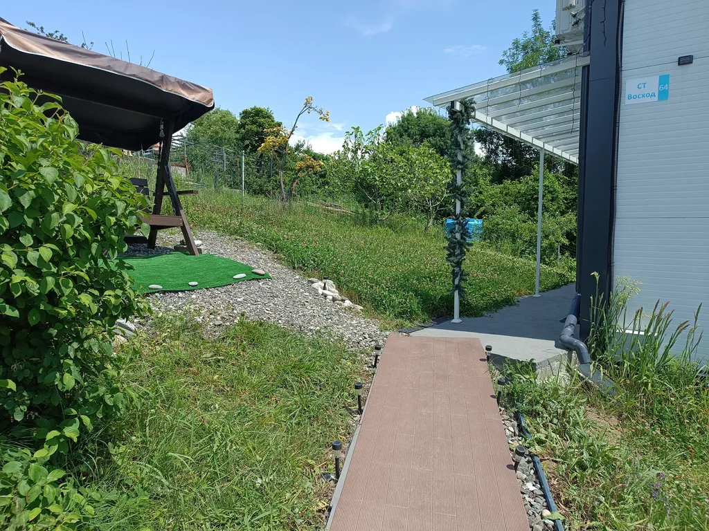 Новый 2-комнатный коттедж с кухней на террасе с видом на море