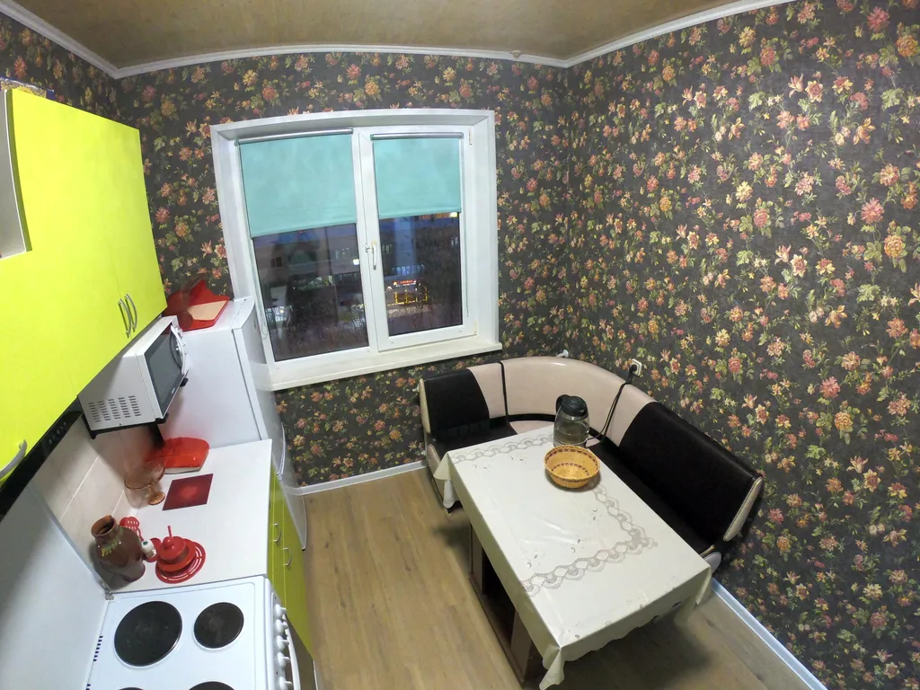 Квартира 2-комнатная Квартира — Кировск