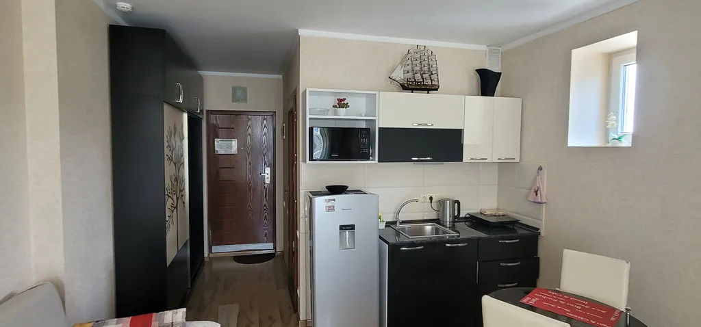 Anzors studio in sea tower