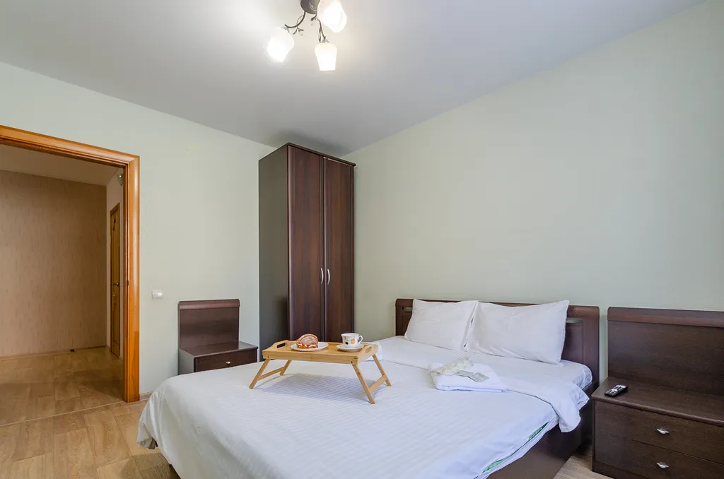 Двухкомнатная в центре на 5 человек