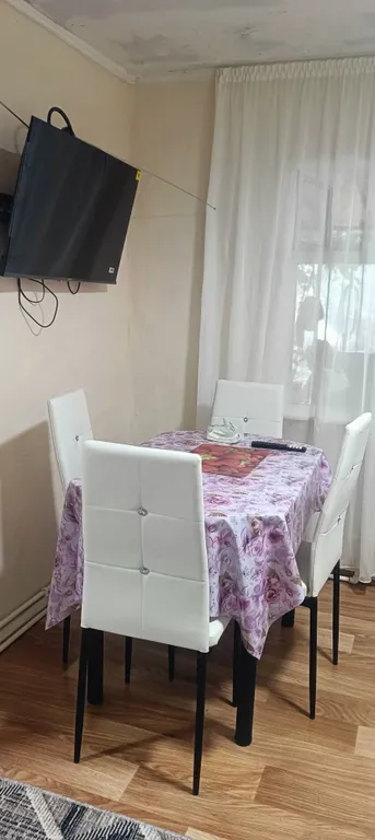 Домик в центре