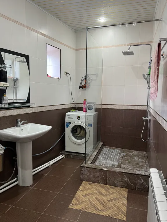 Дом в Гунибе с видом на горы