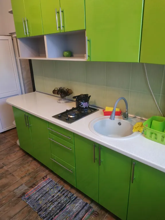 Двухкомнатный дом со своим двориком