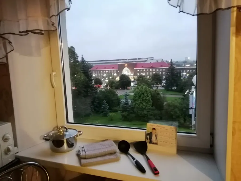 Квартира Квартира в центре города с видом на Южный вокзал — Калининград