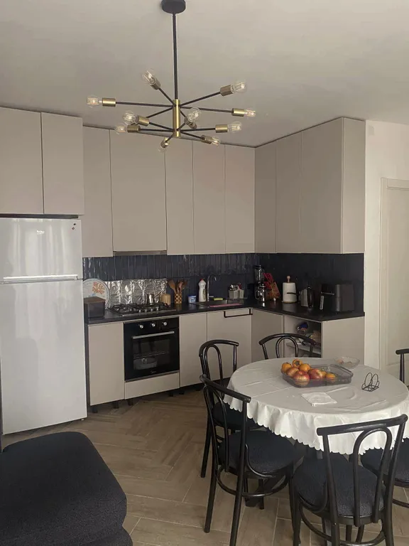 Современная 3-комнатная квартира с видом на море, новый дом