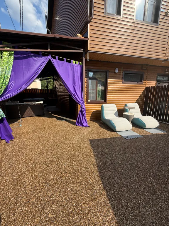 Домик у реки