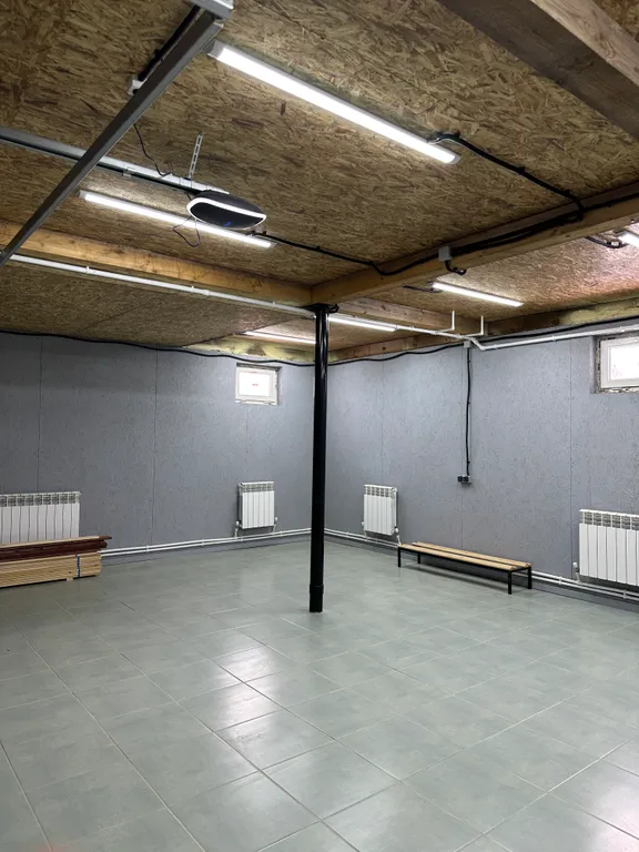 Барнхаус с теплым гаражом на две машины