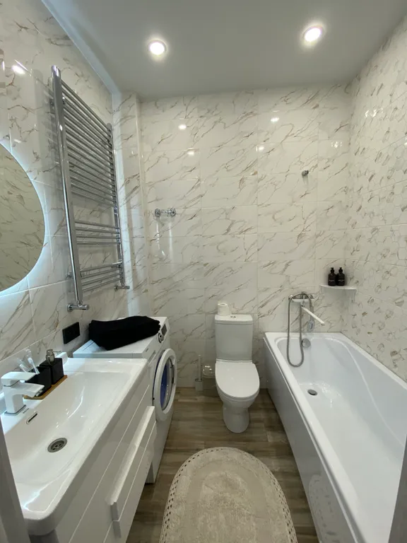 Уютная квартира рядом с аэропортом с видом на горы