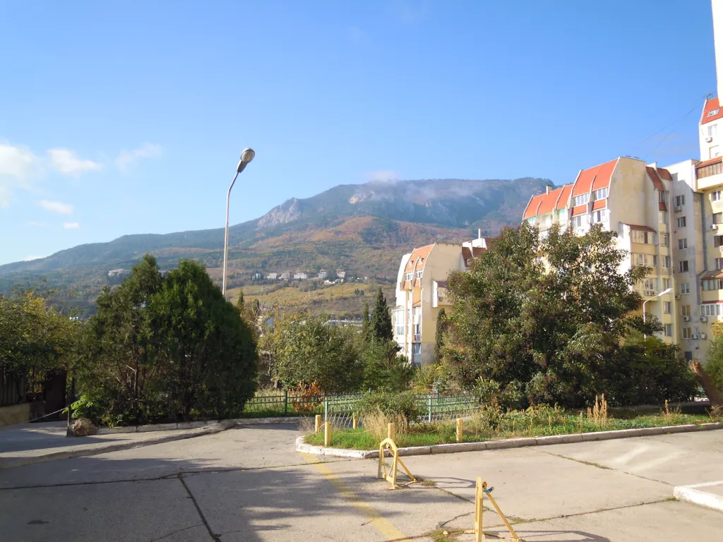 Уютная 2-комнатная квартира ближняя к морю многоэтажка