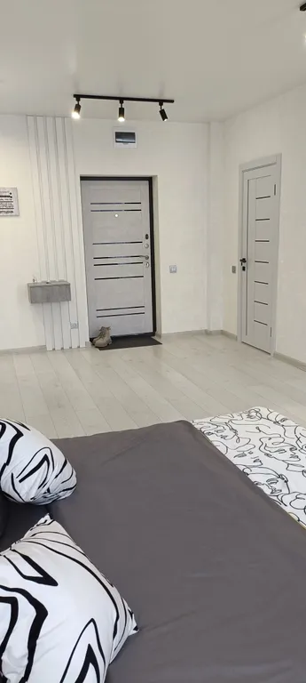 Новый апартамент с видом на лес