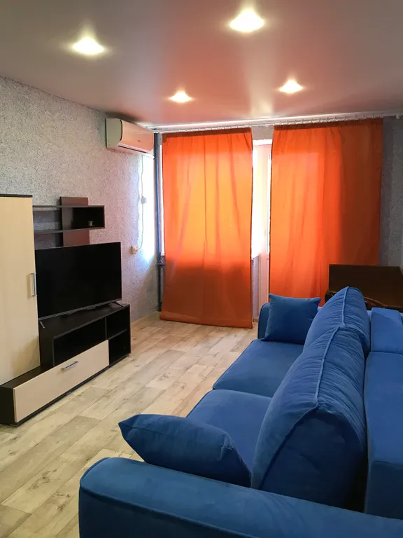 Уютная квартира — аренда посуточно в Мирный