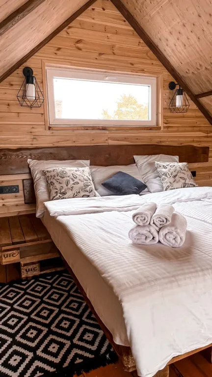 Гостевой дом Barn на реке, с банным чаном и катамараном