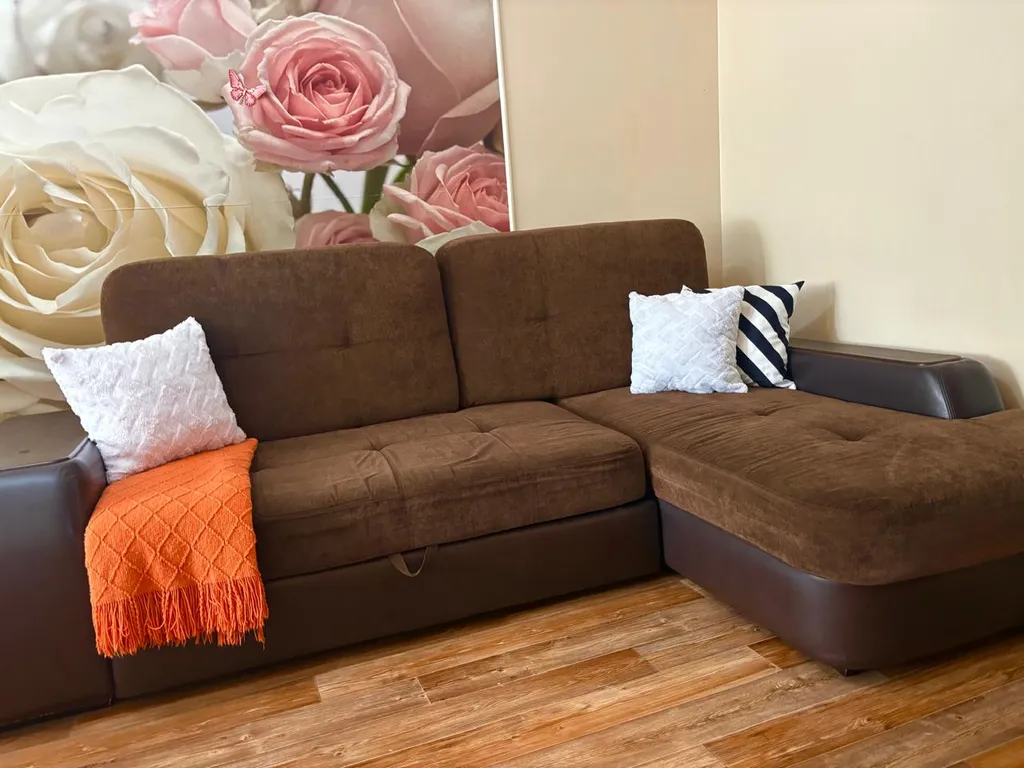 1-я квартира возле Дворца спорта