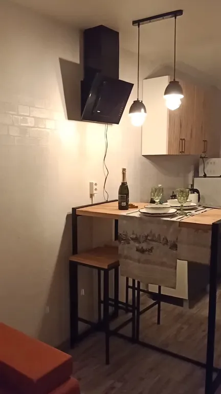 Уютная студия в центре Айхала