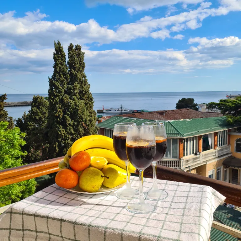 Апартаменты на первой линии