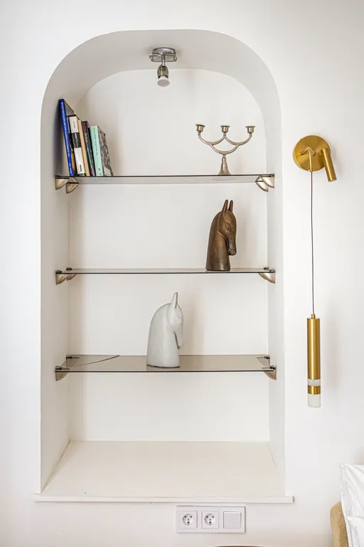 Стильная квартира с тремя спальнями и 2 санузлами у Спаса на Крови