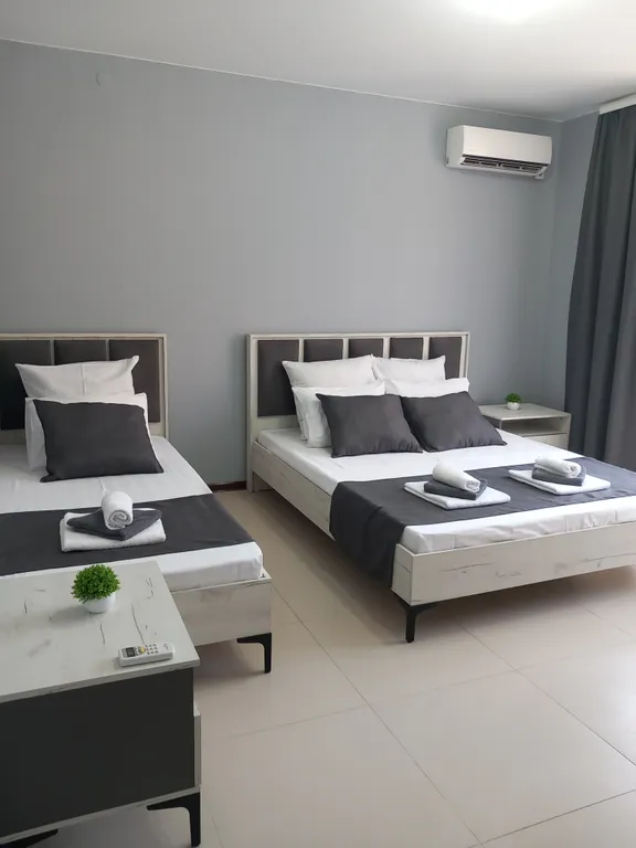 Квартира Улучшенный 3-х местный номер с балконом — аренда посуточно в Витязево