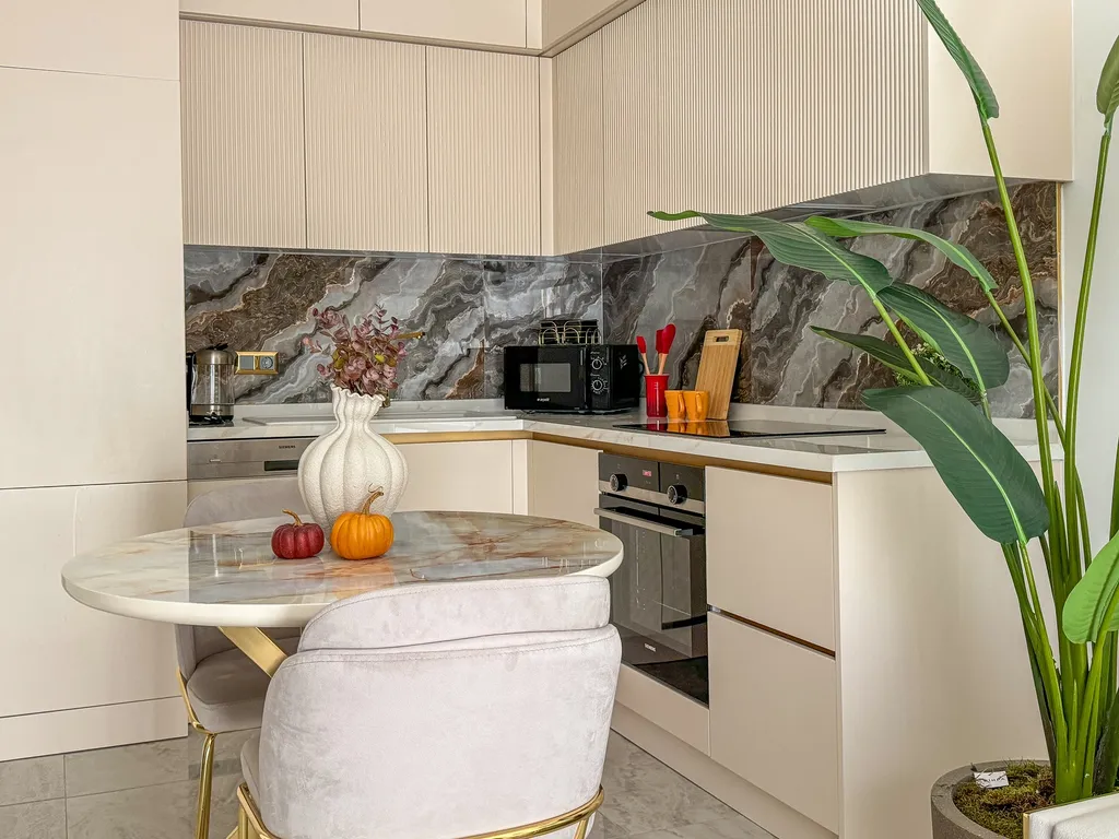 Legend апартамент у моря с бассейном и пляжем