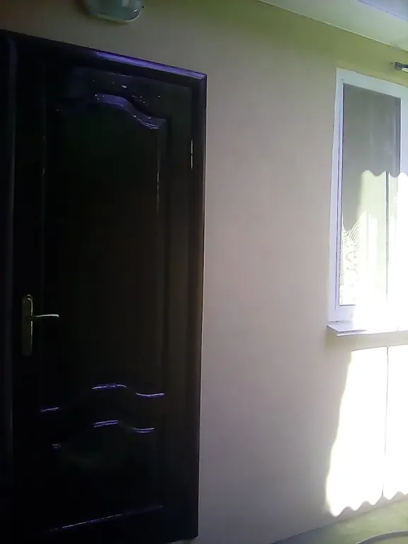 Домик с двором