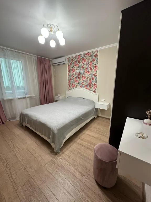 Квартира Двухкомнатные апартаменты София — Краснодар