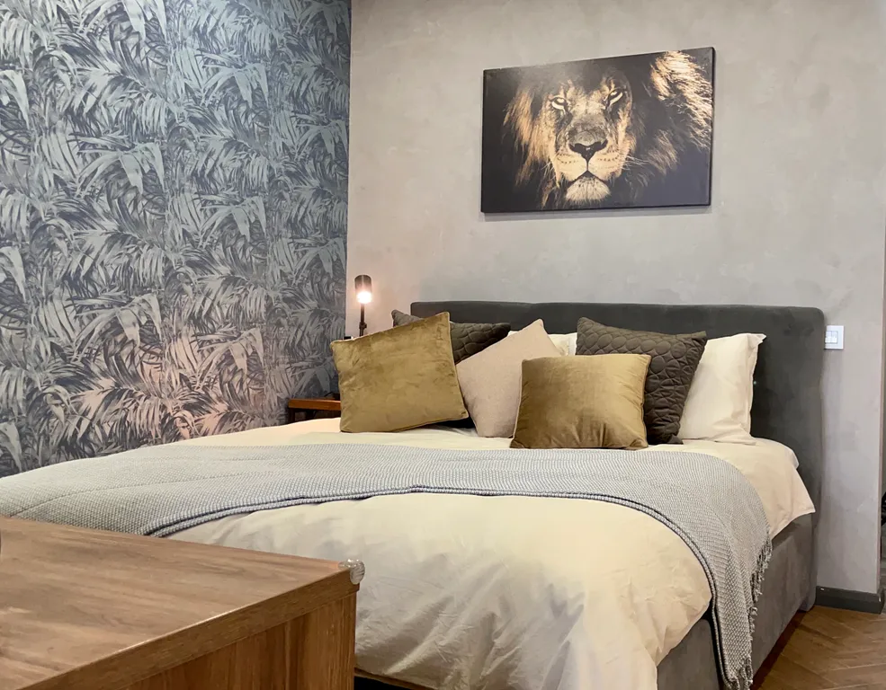 Бизнес-студия с видом на набережную