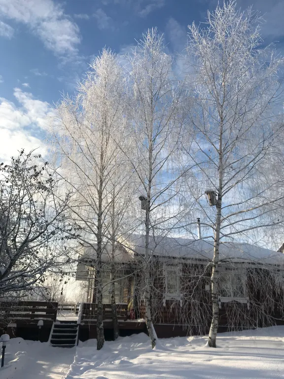 Коттедж Лада в черте города с сауной