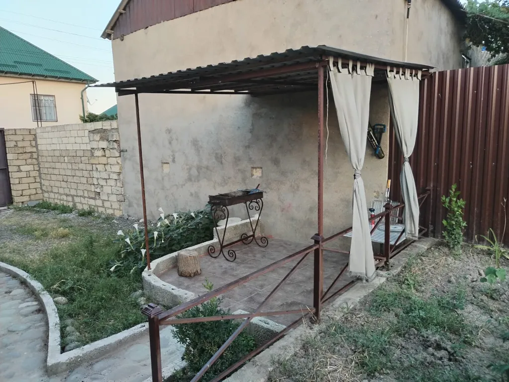 Домик у моря